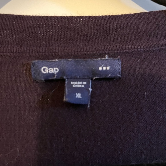 Dark Purple Lightweight V Neck Long Sleeve GAP Sweater, Size XL - Picture 2 of 4